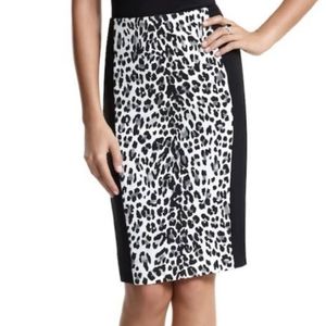 Black and white.Impeccable condition pencil skirt